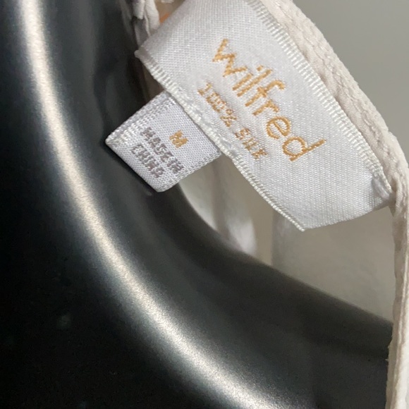 Wilfred Blouse 100% Silk - Picture 3 of 3